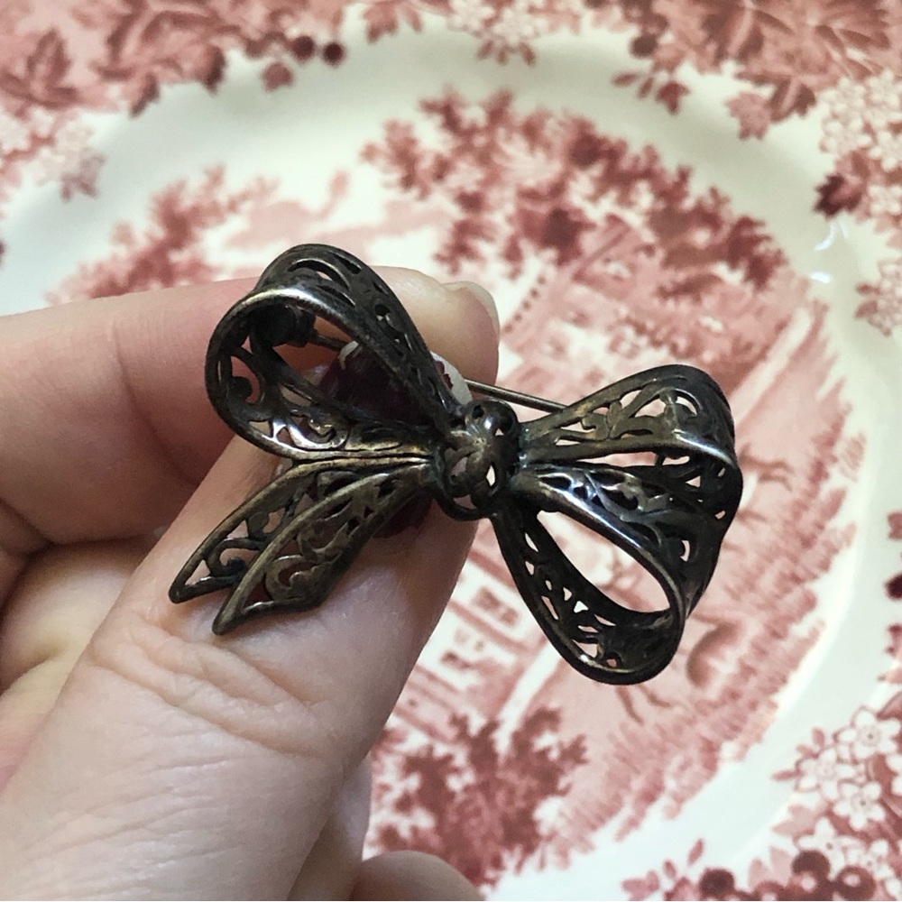 Vintage antique stamped 925 sterling silver pierced bow brooch pin elegant